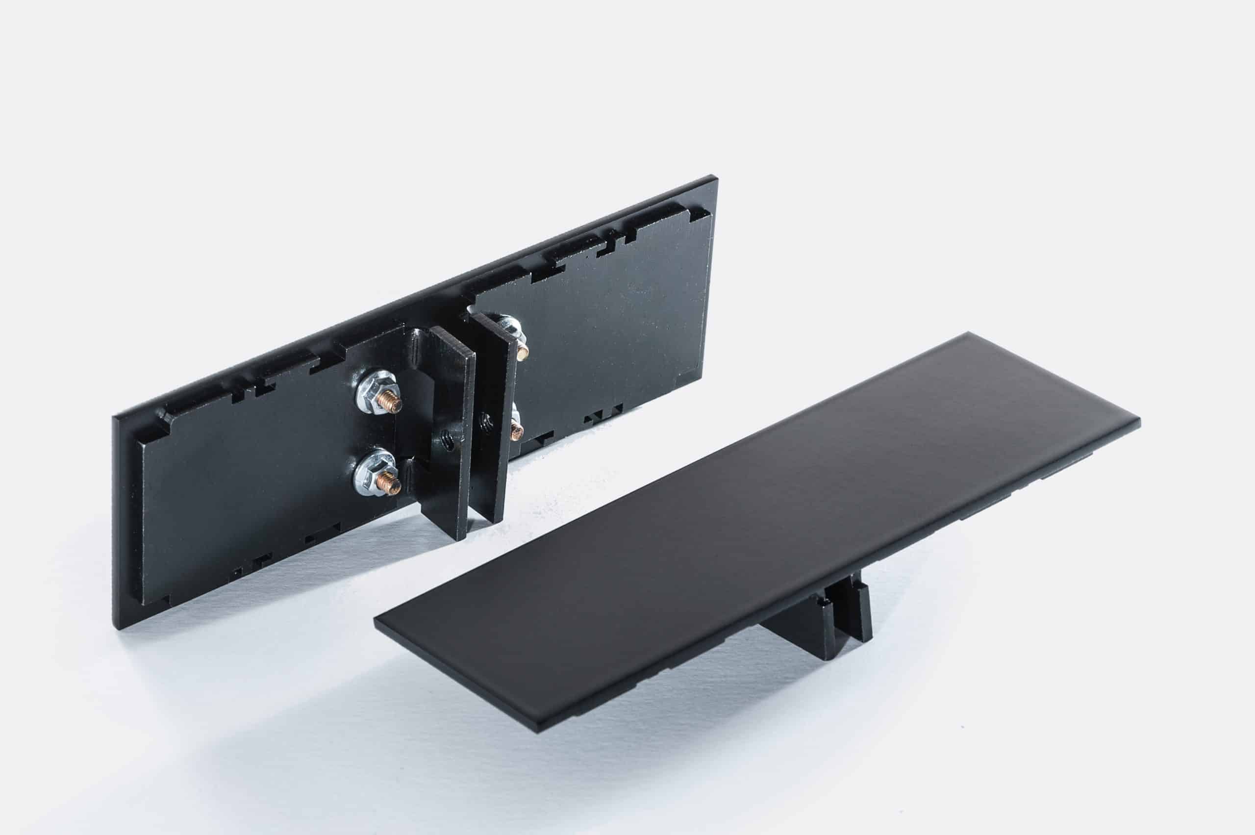 File H System Couple of closure heads