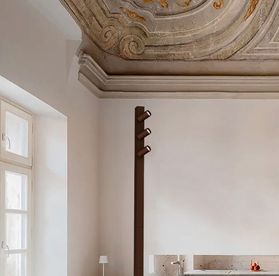 Ibrida ground light 3 spots and indirect