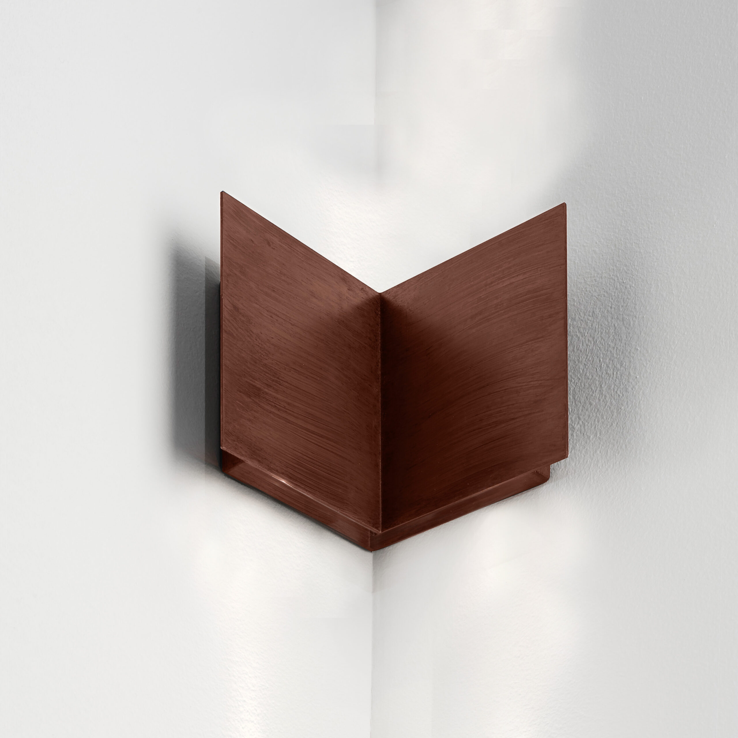 Manine outdoor diffused 90-V doube emission vertical