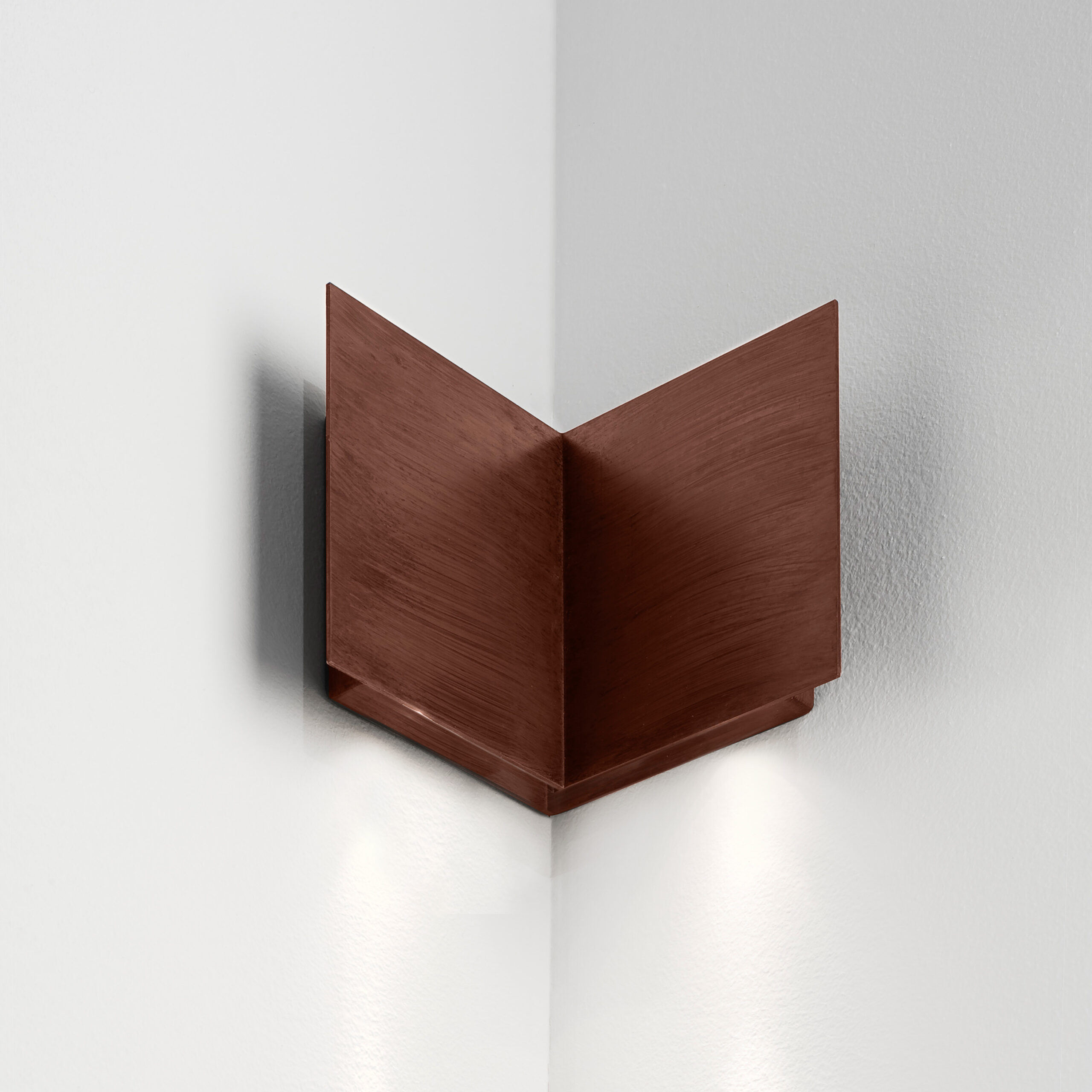 Manine outdoor diffused 90-V vertical single emission